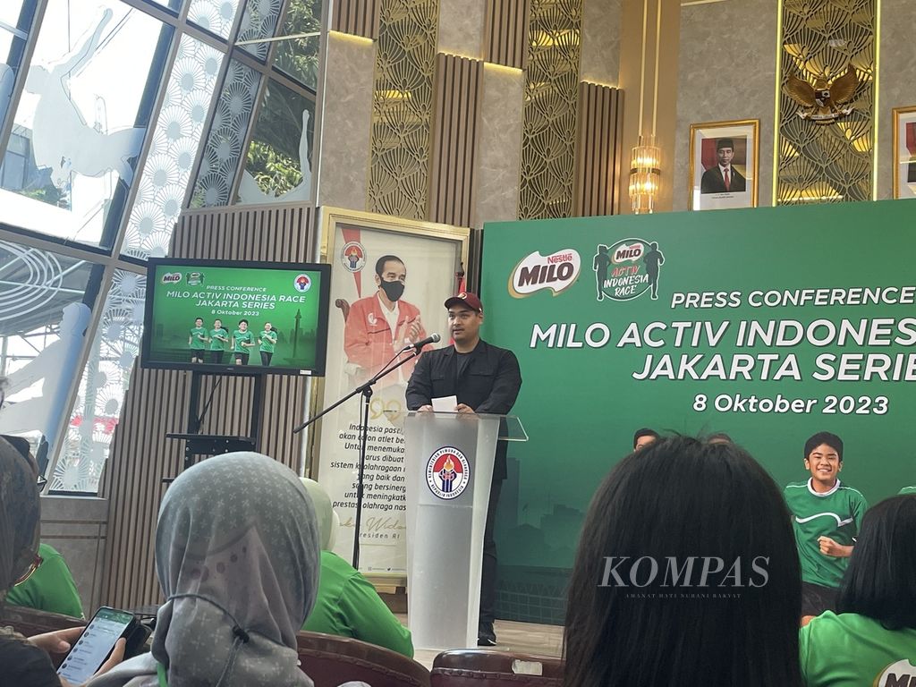 Menteri Pemuda dan Olahraga Dito Ariotedjo dalam konferensi pers acara lomba lari MILO ACTIV Indonesia Race 2023 seri Jakarta, di kantor Kemenpora, Senin (31/7/2023).