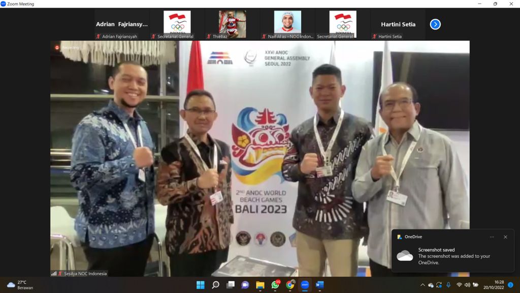 Ketua Umum KOI Raja Sapta Oktohari (kanan kedua) bersama Kepala Seksi Strategi Event Kemenparekraf Rizki Permana (paling kiri), Staf Ahli Bidang Hubungan Pusat dan Daerah Kemenpora Dwijayanto Saroso Putera (kiri kedua), dan Staf Ahli Bidang Hukum Kemenpora Samsudin (paling kanan) dalam jumpa pers daring, Kamis (20/10/2022), seusai mengikuti Sidang Umum ANOC ke-26 di Seoul, Korea Selatan, 19-20 Oktober. 