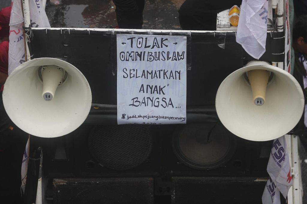 https://cdn-assetd.kompas.id/-_l1Jm9zzG6nFK_I08Bg8tB7PgM=/1024x683/https%3A%2F%2Fkompas.id%2Fwp-content%2Fuploads%2F2020%2F01%2F73312700-f4e6-4c95-9359-84b7008fd198_jpg.jpg