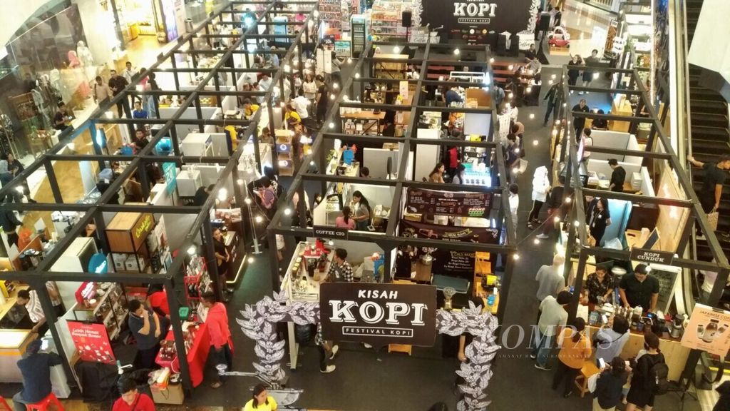 Kisah kopi Festival Kopi di Atrium Lippo Mall. Kemang, Jakarta Selatan, awal Juli 2019.