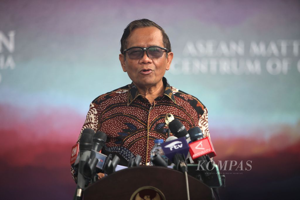 Menko Polhukam Mahfud MD di Istana Kepresidenan Jakarta, Selasa (2/5/2023). 