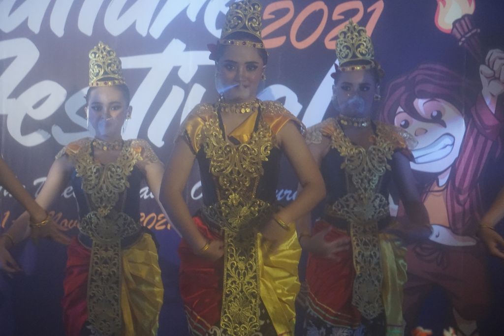 https://cdn-assetd.kompas.id/008Y1fLcssbeUD9_iZBYAUvbSdw=/1024x683/https%3A%2F%2Fkompas.id%2Fwp-content%2Fuploads%2F2021%2F11%2F1fd181f9-def2-44d3-94e1-a124dab73740_jpg.jpg