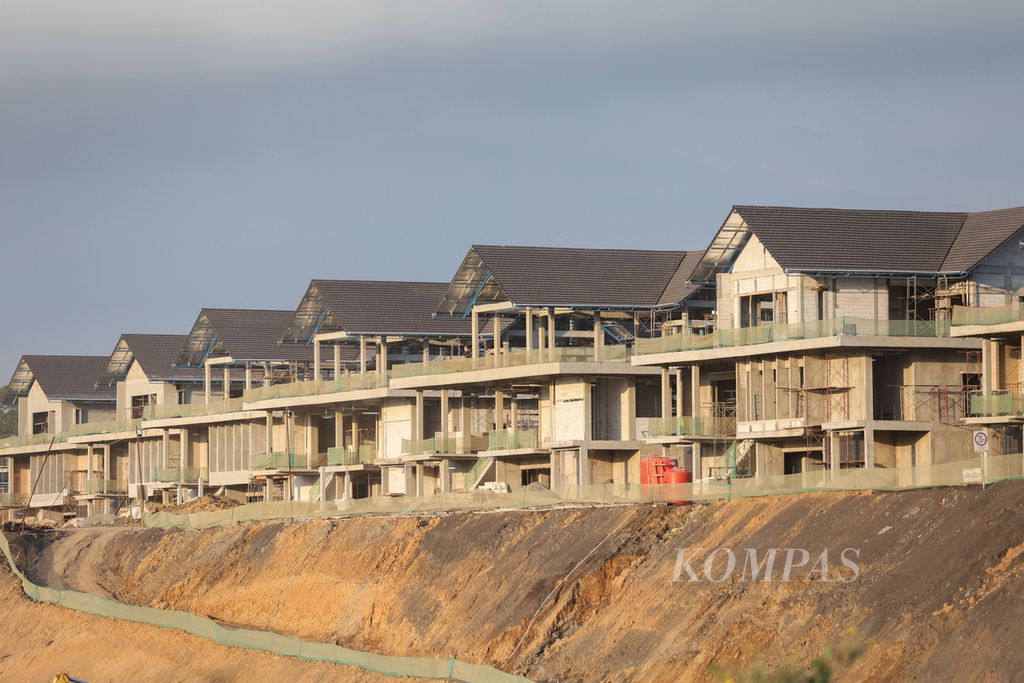 Rows of construction of houses for ministerial positions in the Nusantara Capital area, East Kalimantan, Saturday (30/12/2023).