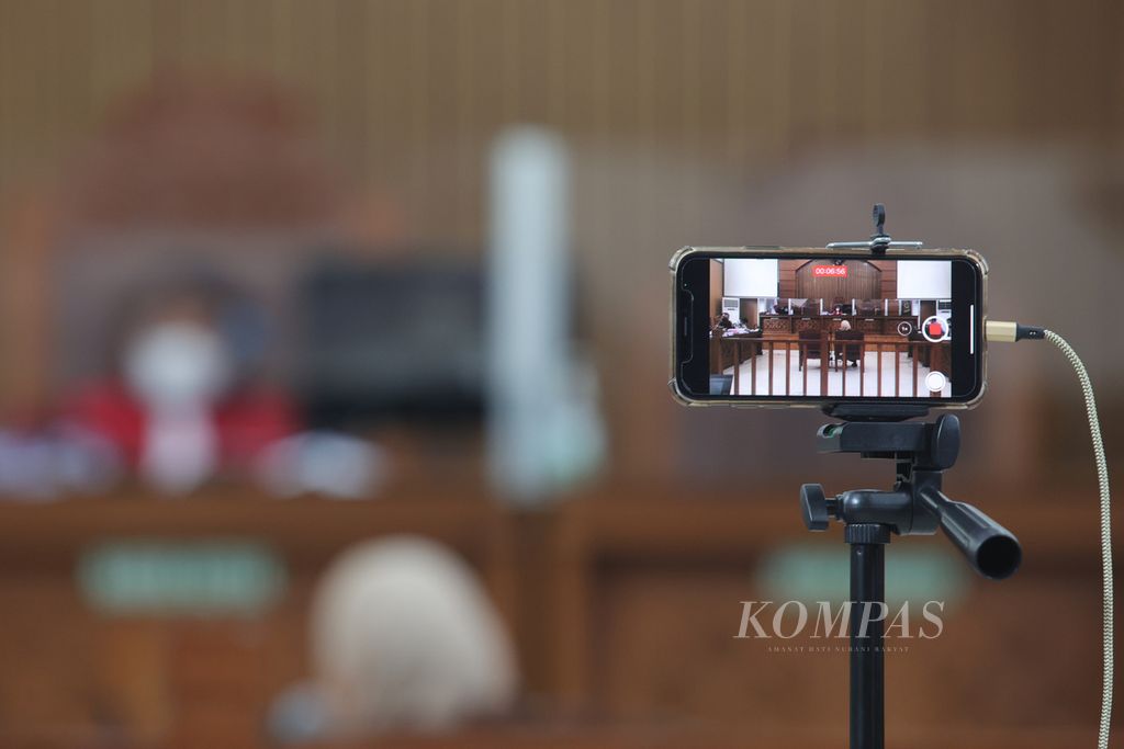Suasana sidang lanjutan gugatan pra peradilan terkait penetapan status tersangka terhadap Bendahara Umum PB NU Mardani Maming oleh Komisi Pemberantasan Korupsi (KPK), di Pengadilan Negeri Jakarta Selatan, Jakarta, Kamis (21/7/2022). 