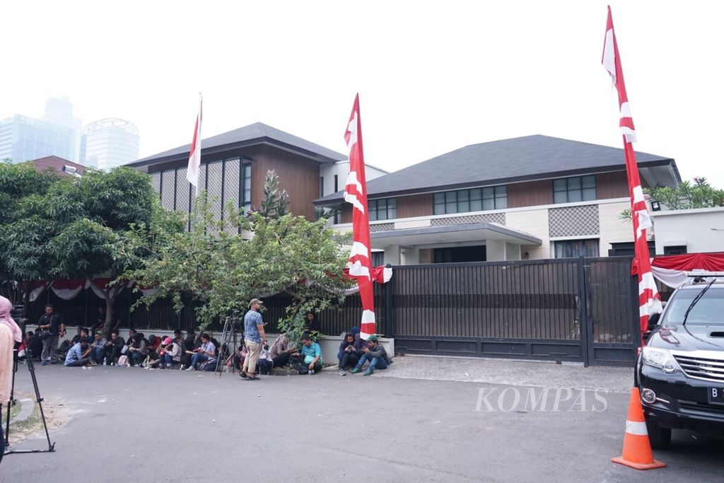 Suasana kediaman Presiden ke-6 Susilo Bambang Yudhoyono di kawasan Kuningan, Jakarta Selatan, Kamis (9/8/2018) siang. Rumah ini merupakan rumah yang dibuat negara untuk Yudhoyono sebagai mantan presiden. 