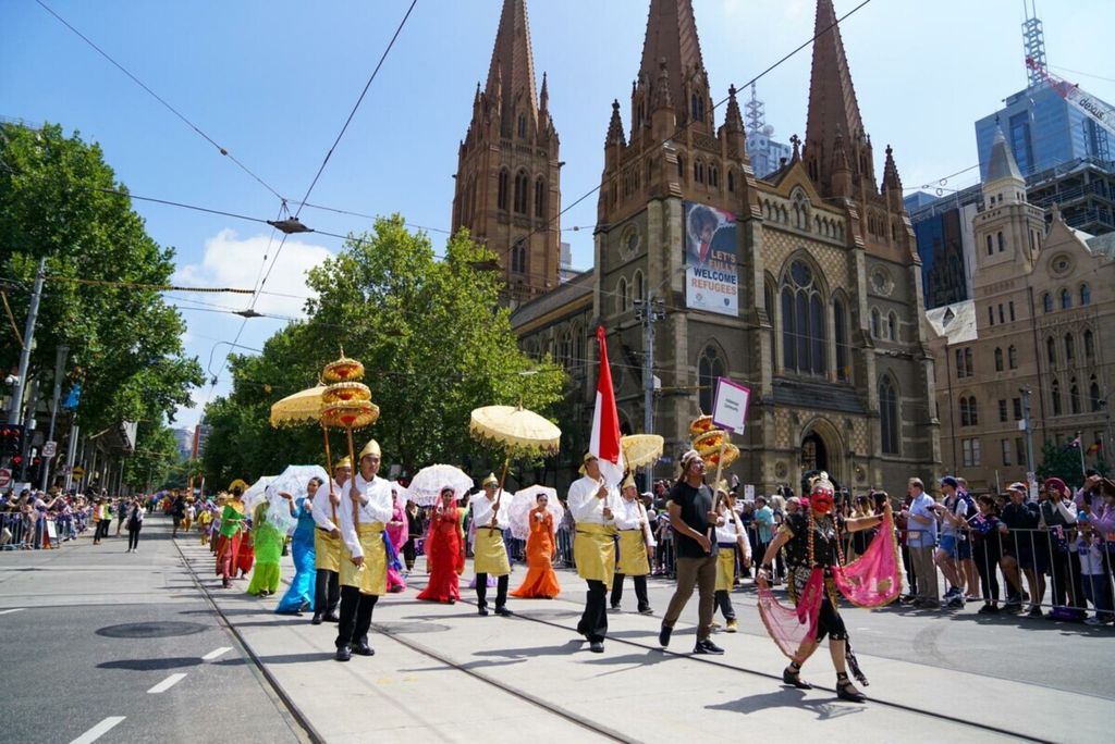 Suasana Australia Day Parade 2020, Melbourne, Australia, Sabtu (25/1/2020). Acara ini juga diikuti oleh komunitas Indonesia yang memamerkan keunggulannya dalam konsep Bhinneka Tunggal Ika. 