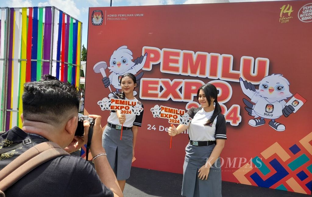 KPU Provinsi Bali berupaya meningkatkan partisipasi pemilih dalam Pemilu 2024, di antaranya melalui sosialisasi dan edukasi pemilu, Minggu (24/12/2023), 