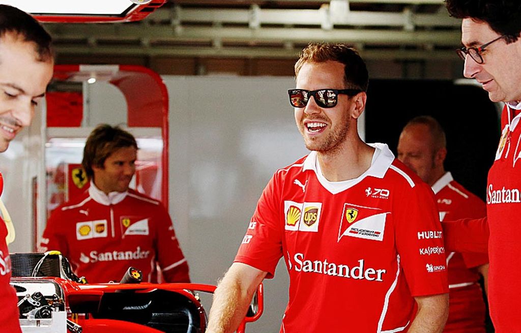 Pebalap Ferrari, Sebastian Vettel, tengah berada di paddock tim Ferrari di Sirkuit Suzuka, Jepang, Kamis (5/10), jelang Grand Prix Jepang.