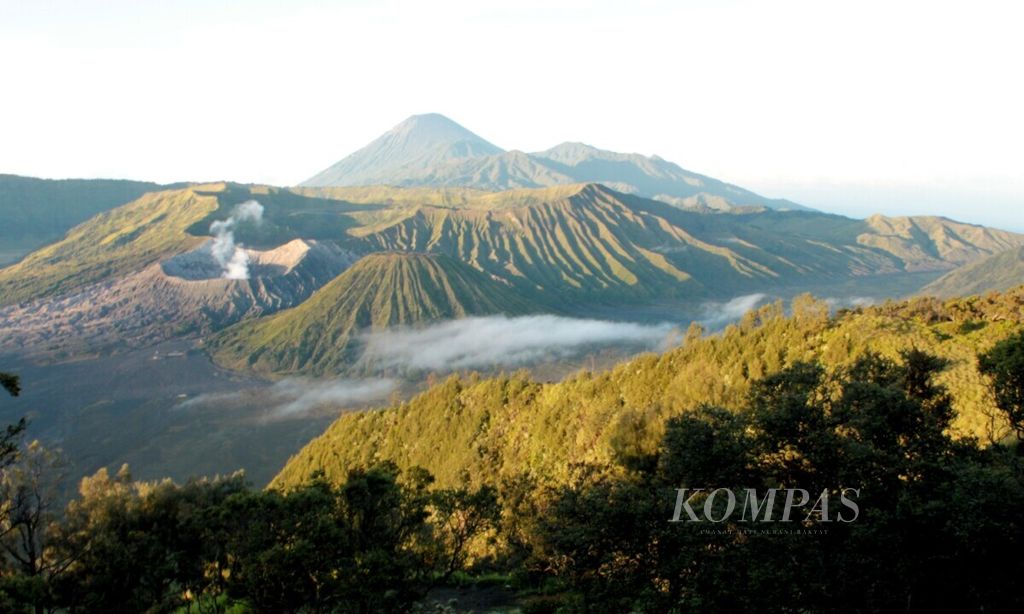 Pemandangan Gunung Bromo di Kabupaten Probolinggo, Jawa Timur. 