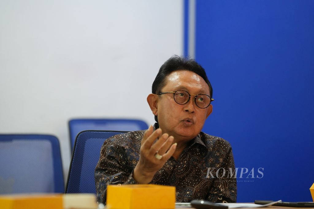 Ketua Gabungan Pengusaha Kelapa Sawit Indonesia (Gapki) Eddy Martono dalam kunjungan media ke Redaksi <i>Kompas</i> di Menara Kompas, Jakarta, Kamis (4/1/2024). 