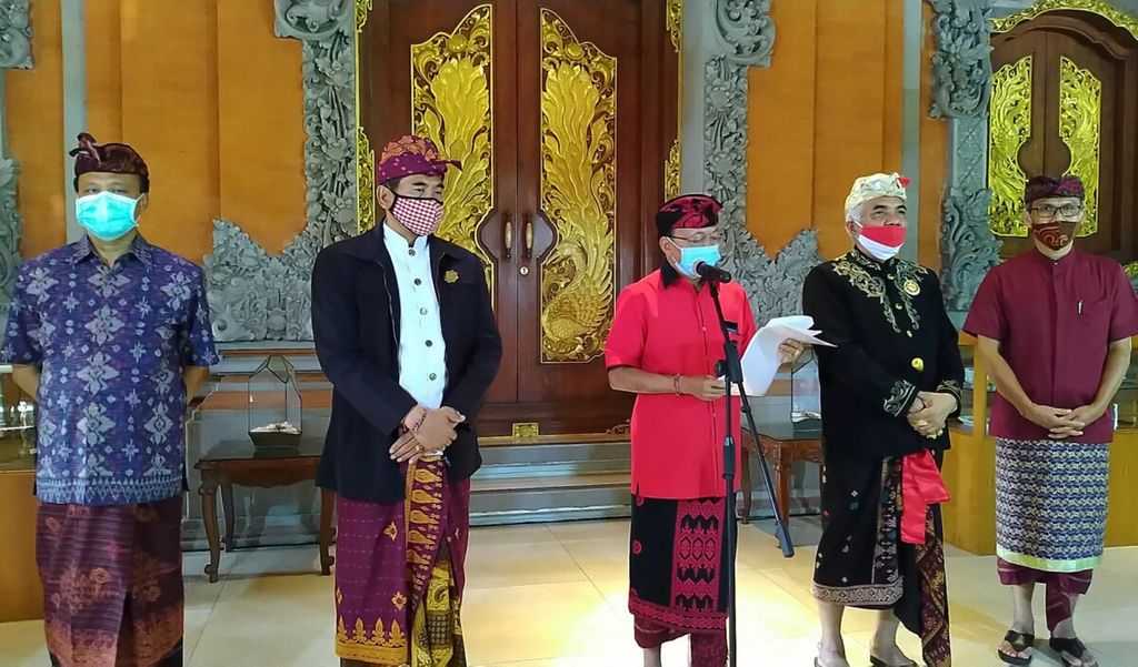 https://cdn-assetd.kompas.id/1fphbSDaQal1rkSQqKSZjzv4d8I=/1024x601/https%3A%2F%2Fkompas.id%2Fwp-content%2Fuploads%2F2020%2F07%2F20200710cokb-pergub-pura-sungai-dan-pecalang_1594388198.jpg