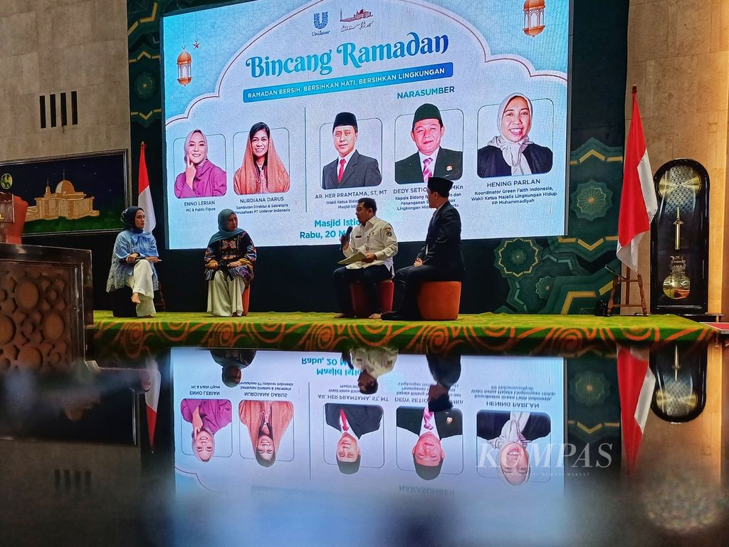 Suasana diskusi bertajuk ”Bincang Ramadhan: Ramadhan Bersih, Bersihkan Hati, Bersihkan Lingkungan” di Masjid Istiqlal, Jakarta, Rabu (20/3/2024).