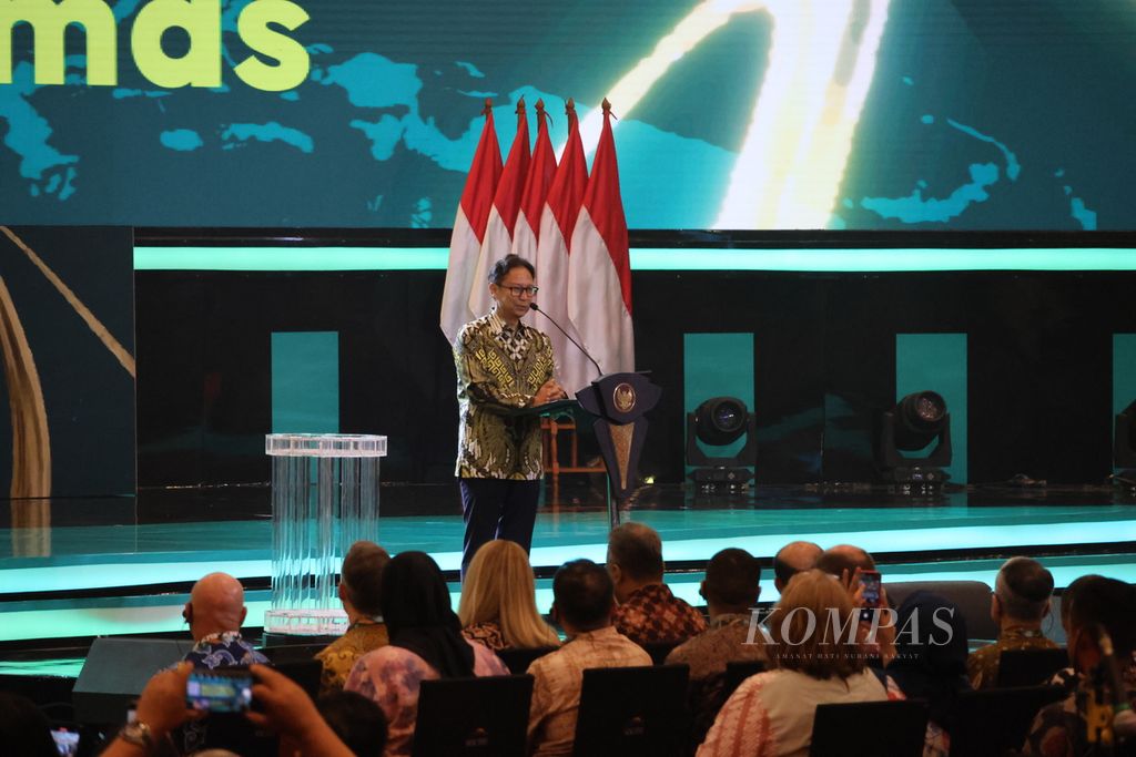 Health Minister Budi Gunadi Sadikin delivered a report at the opening of the 2024 National Health Coordination Meeting in the BSD area, Tangerang Regency, Banten, on Wednesday (24/4/2024).
