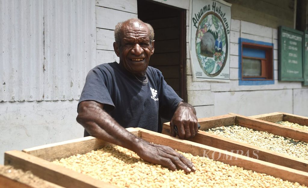 Petani kopi Papua, Huber Marian