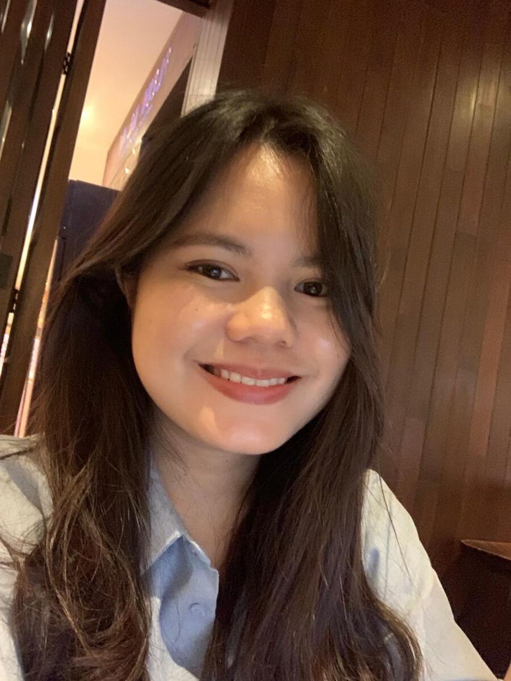 Theresia Yoslin Tambunan (26), karyawan swasta, Jakarta