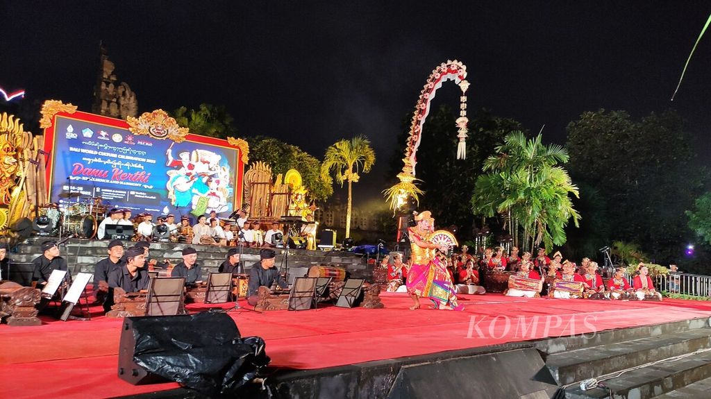 Pemprov Bali menggelar Perayaan Kebudayaan Dunia di Bali, atau Bali World Culture Celebration (BWCC), serangkaian Pesta Kesenian Bali (PKB) ke-44. 