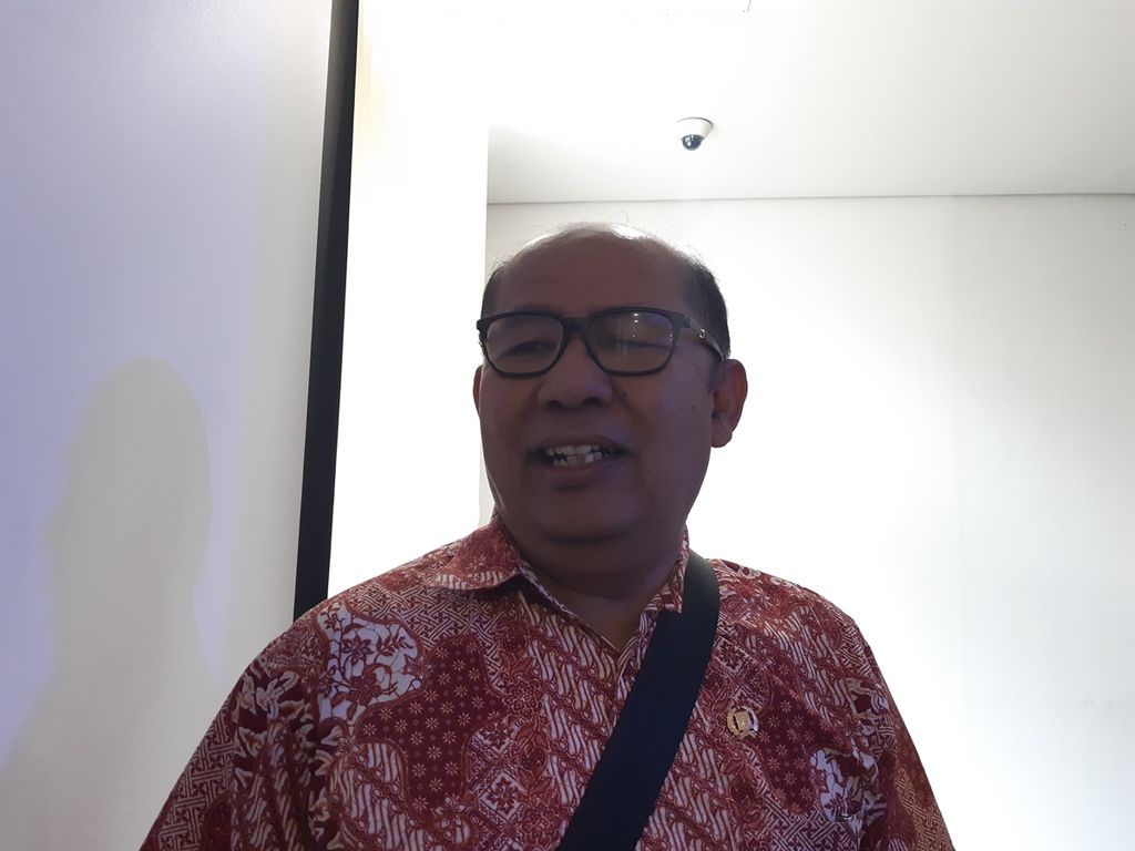 Sekretaris DPD PDI-P Jakarta Pantas Nainggolan di Gedung DPRD DKI Jakarta, Senin (25/11/2019).
