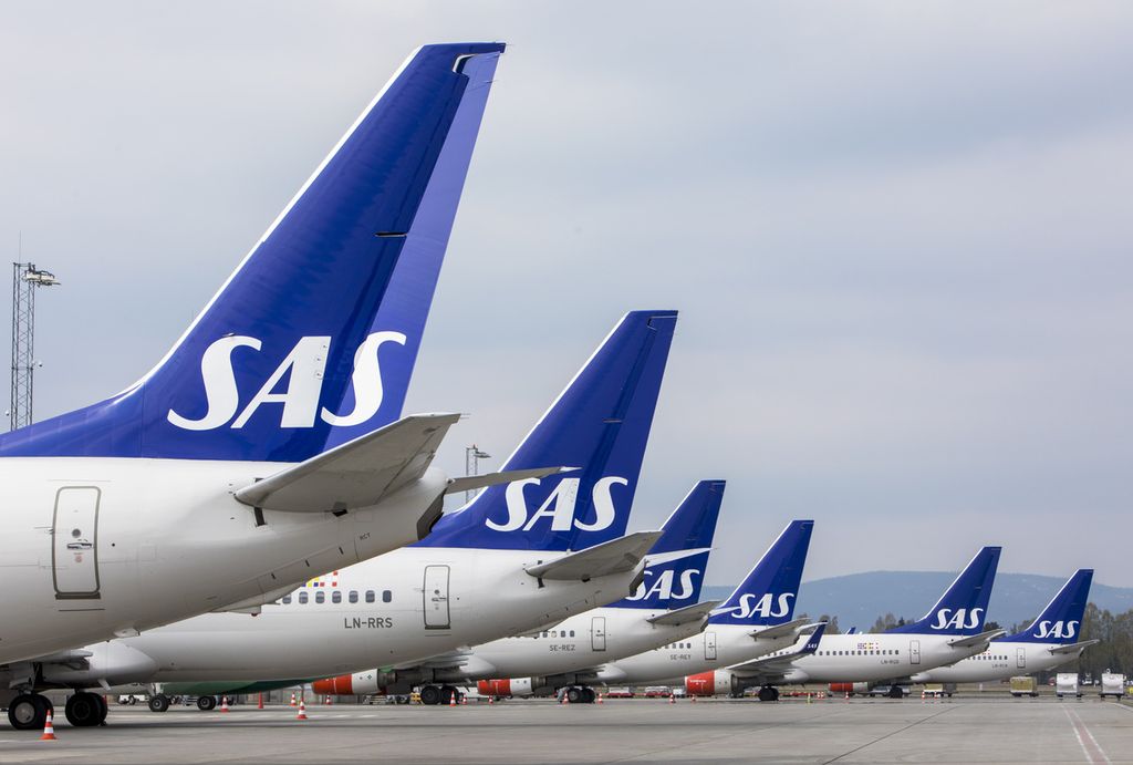 Sejumlah pesawat diparkir di Bandar Udara Oslo Gardermoen, Oslo, Norwegia, 26 April 2019. 