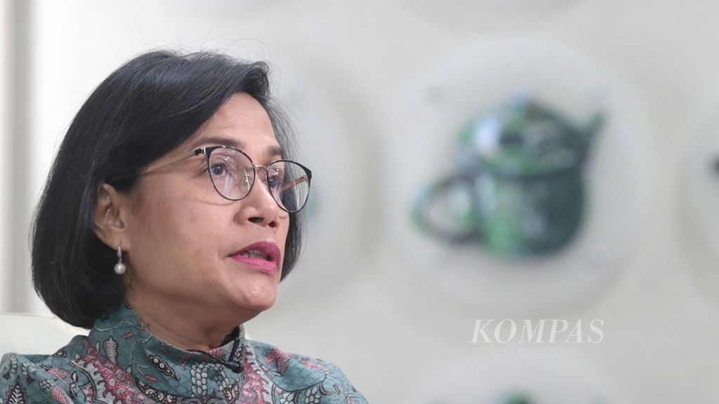Finance Minister Sri Mulyani during a special interview with <i>Kompas </i>at the Ministry of Finance office, Jakarta, on Tuesday (8/11/2022).