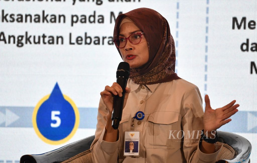 Adita Irawati, Special Staff of the Ministry of Transportation for Human Resources and Public Relations and Spokesperson for the Ministry of Transportation.