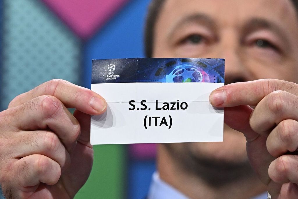 Mantan pemain Chelsea, John Terry, memang kertas bertulis Lazio pada undian fase gugur Liga Champions, Senin (18/12/2023). 