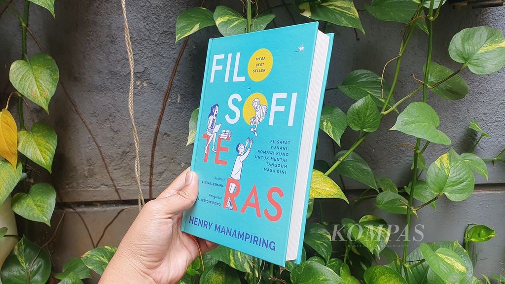 Buku <i>Filosofi Teras</i> karya Henry Manampiring, cetakan ke-50.