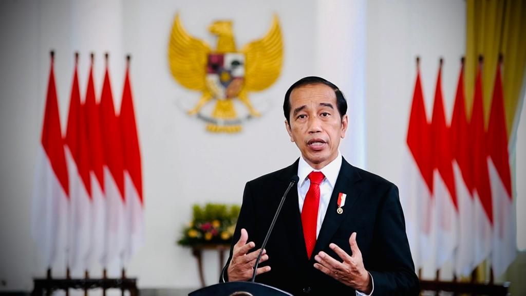 Presiden Joko Widodo memberikan sambutan secara virtual pada Pertemuan Pertama Menteri Keuangan dan Gubernur Bank Sentral G20, di Jakarta, 17 Februari 2022.