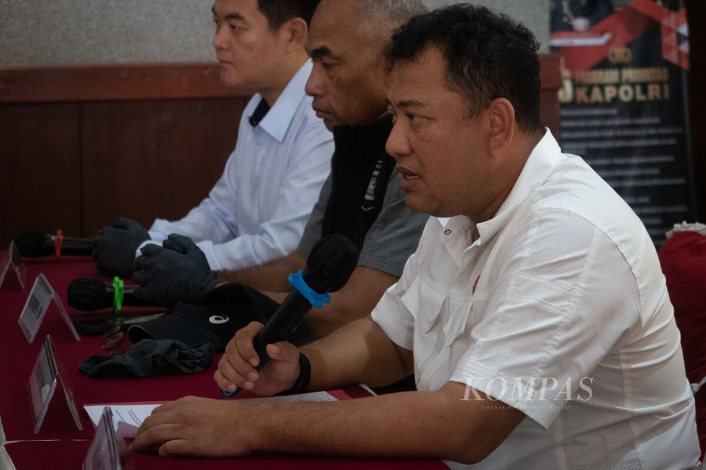 Direktur Reserse Kriminal Khusus Polda Kepulauan Riau Komisaris Besar Nasriadi.