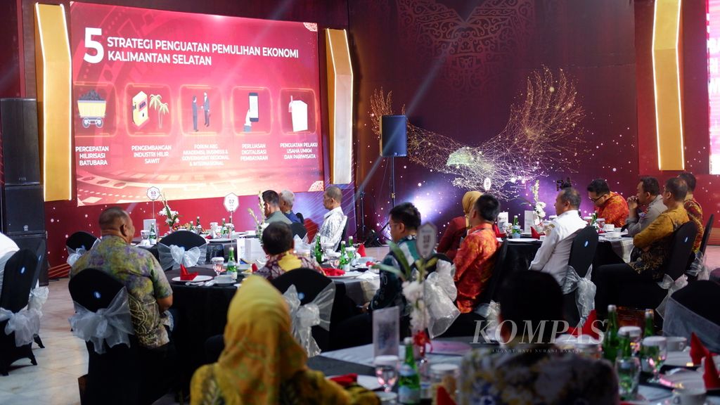 Acara Pertemuan Tahunan Bank Indonesia 2022, yang diselenggarakan Kantor Perwakilan Bank Indonesia Provinsi Kalimantan Selatan di Gedung Mahligai Pancasila, Banjarmasin, Rabu (30/11/2022).