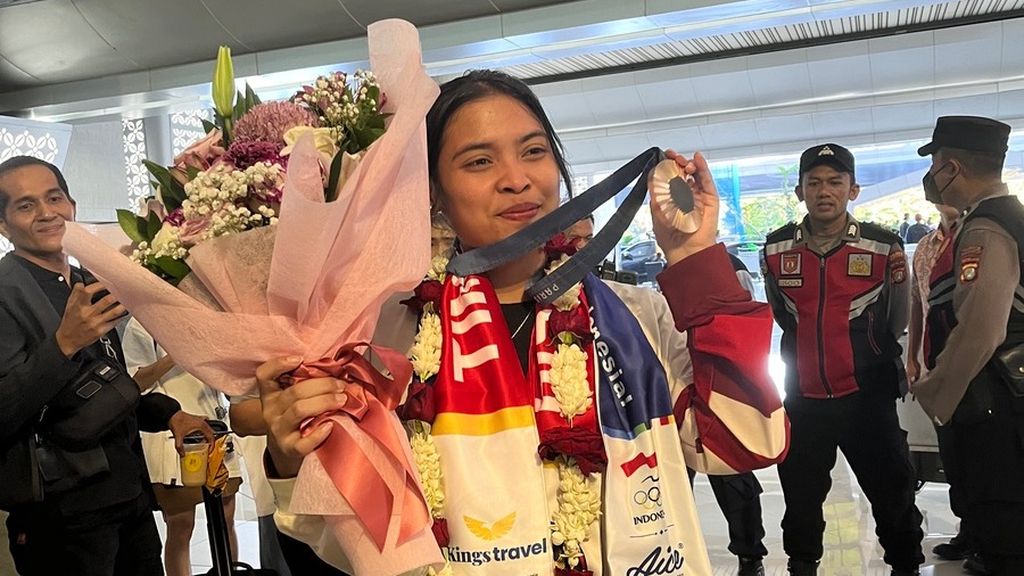 Gregoria Rayakan Medali Perunggu Olimpiade Dan Ulang Tahun - Kompas.id