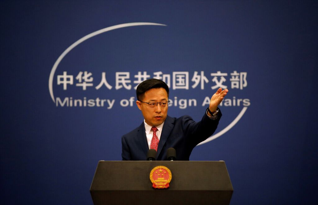 Jubir Kementerian Luar Negeri China Zhao Lijian menghadiri konferensi pers di Beijing, China, 8 April2020. Sejak akhir tahun 2022, ia dipindah ke Departemen Perbatasan dan Kelautan. 