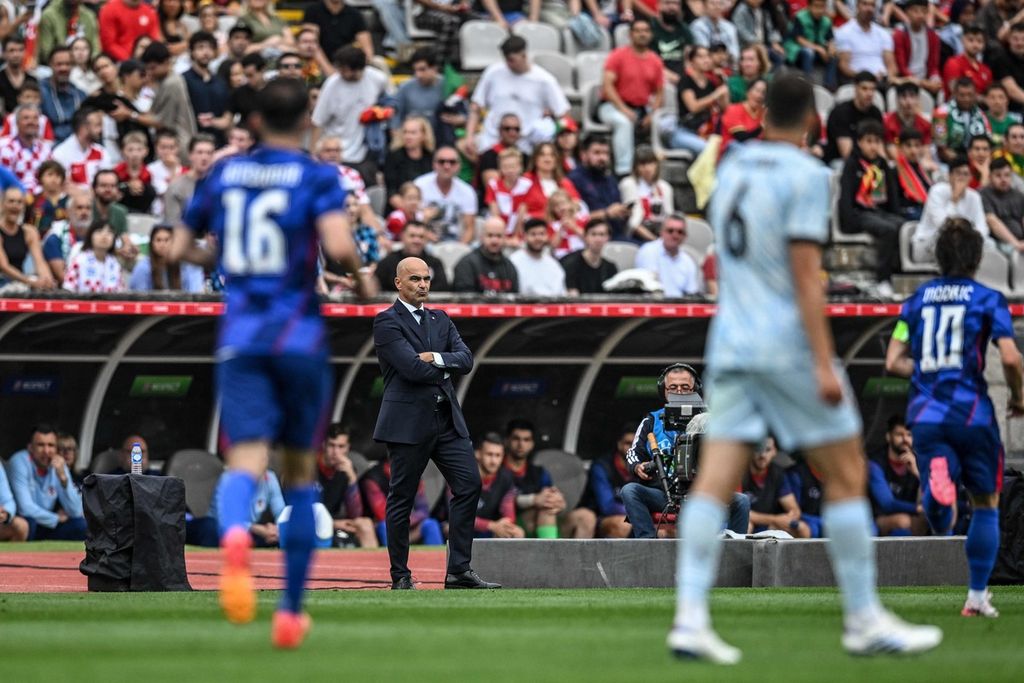 Pelatih Portugal Roberto Martinez saat laga uji coba antara Portugal dan Kroasia di Stadion Jamor, Oeiras, Portugal, Sabtu (8/6/2024). 