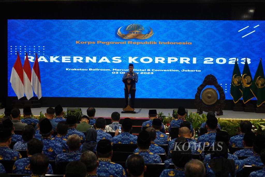 Ketua Umum Dewan Pengurus Nasional Korps Pegawai Republik Indonesia (Korpri) Zudan Arid Fakrullah pada Rapat Kerja Nasional Korpri Tahun 2023 di Hotel Mercure Ancol, Jakarta, Selasa (3/10/2023).