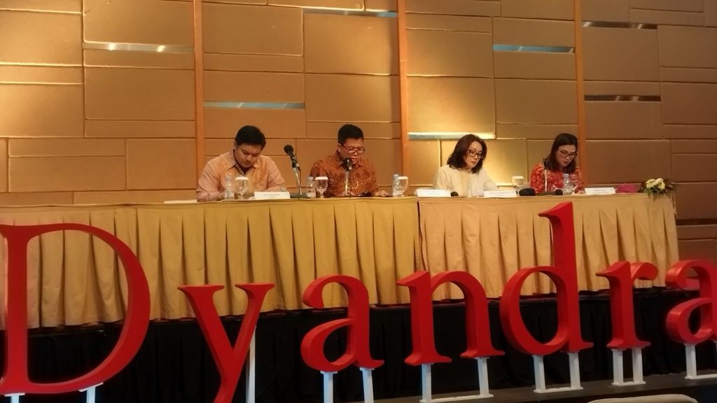 Jajaran direksi PT Dyandra Media International Tbk atau Dyandra memberikan paparan publik kinerja perusahaan pada kuartal I-2023 di Jakarta, Jumat (9/6/2023).