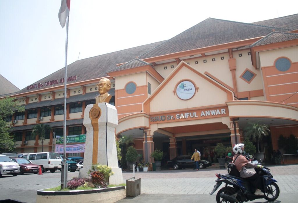 Suasana RSSA Malang – Suasana Rumah Sakit Umum Daerah Saiful Anwar Malang pada Rabu (29/01/2020).