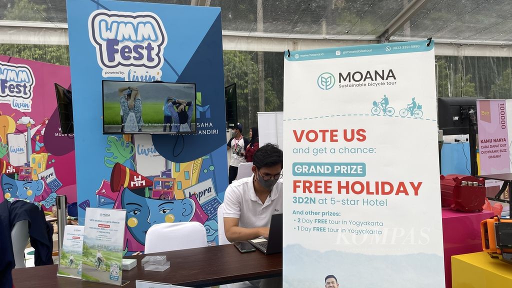 Bisnis berjenama Moana menjadi salah satu peserta yang memamerkan usaha berprinsip lingkungan, sosial, dan tata kelola yang baik atau ESG dalam Wirausaha Muda Mandiri 2022 yang digelar di Plaza Barat Gelora Bung Karno, Jakarta, Sabtu (10/12/2022).