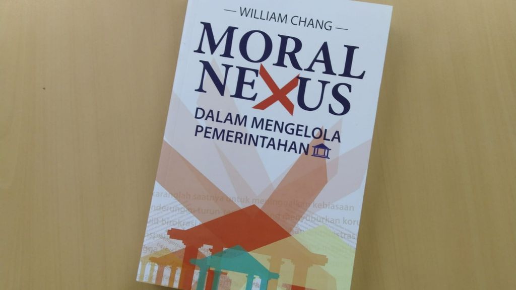 Halaman muka buku berjudul <i>Moral Nexus dalam Mengelola Pemerintahan</i>