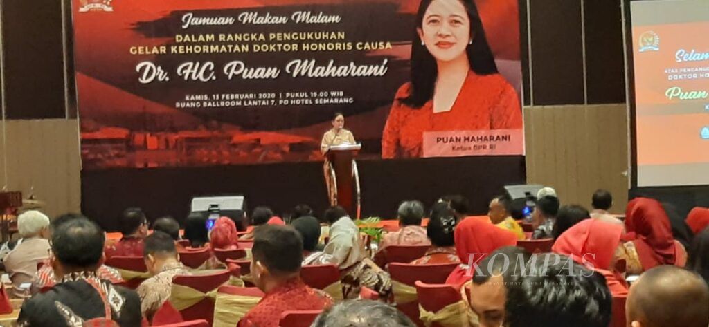 Puan Maharani saat memberikan kata sambutan di Universitas Diponegoro, Semarang, Kamis (13/10/2020) malam.