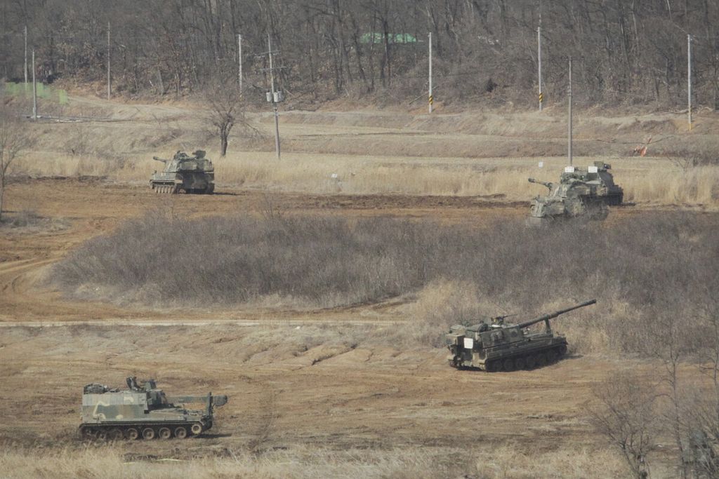 Latihan gabungan militer Korea Selatan dan Amerika Serikat di Paju, Korsel, pada 7 Maret 2021. 