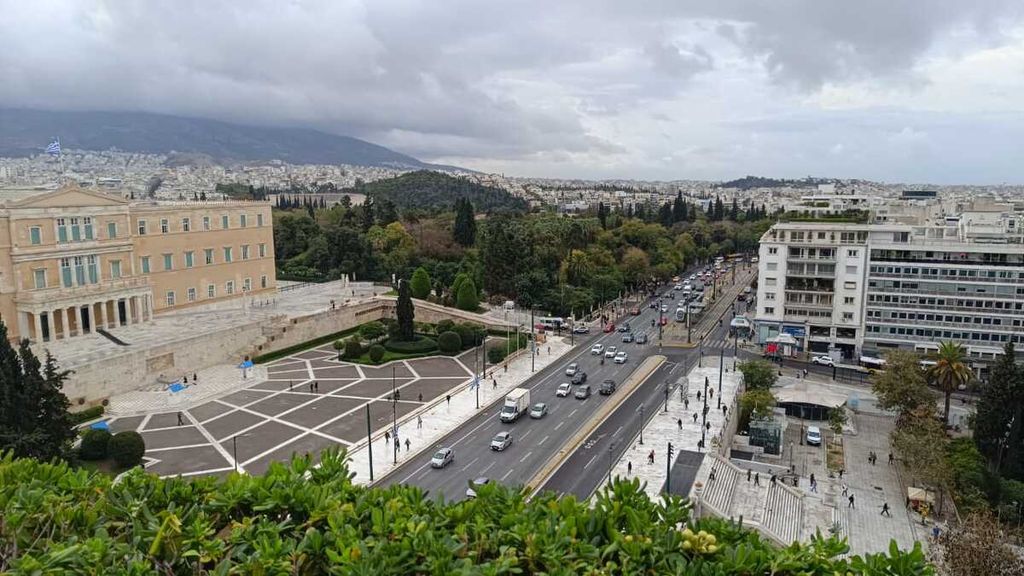 Gedung Parlemen Yunandi yang terletak di pusat kota Athena, Yunani, Rabu (22/11/2023). Wapres direncanakan bertemu dengan Wakil Ketua Parlemen Yunani pada Rabu siang ini waktu setempat. 