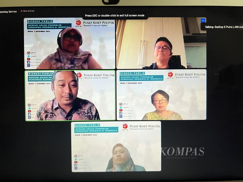 Diskusi daring Mencari Solusi Persoalan Pengungsi Rohingya di Indonesia yang diselenggarakan Pusat Riset Politik BRIN, Senin (11/12/2023). 