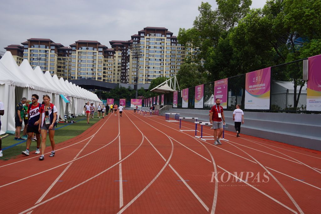 Arena pemanasan di Dong’an Lake Sports Park Aquatics Center, Chengdu, China, Selasa (1/8/2023). Tempat ini merupakan arena pertandingan untuk atletik.