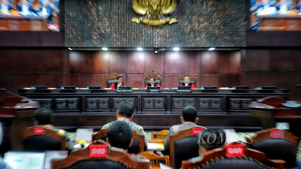 Suasana saat digelar sidang perselisihan hasil pemilihan umum (PHPU) pemilihan legislatif di ruang sidang panel 1 Mahkamah Konstitusi, Jakarta, Senin (6/5/2024).