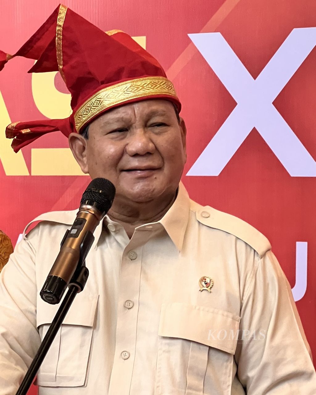 Menteri Pertahanan yang juga bakal calon presiden, Prabowo Subianto, tampil dalam adu gagasan di Rakernas XVI Apeksi di Makassar, Sulsel, Kamis (13/7/2023).