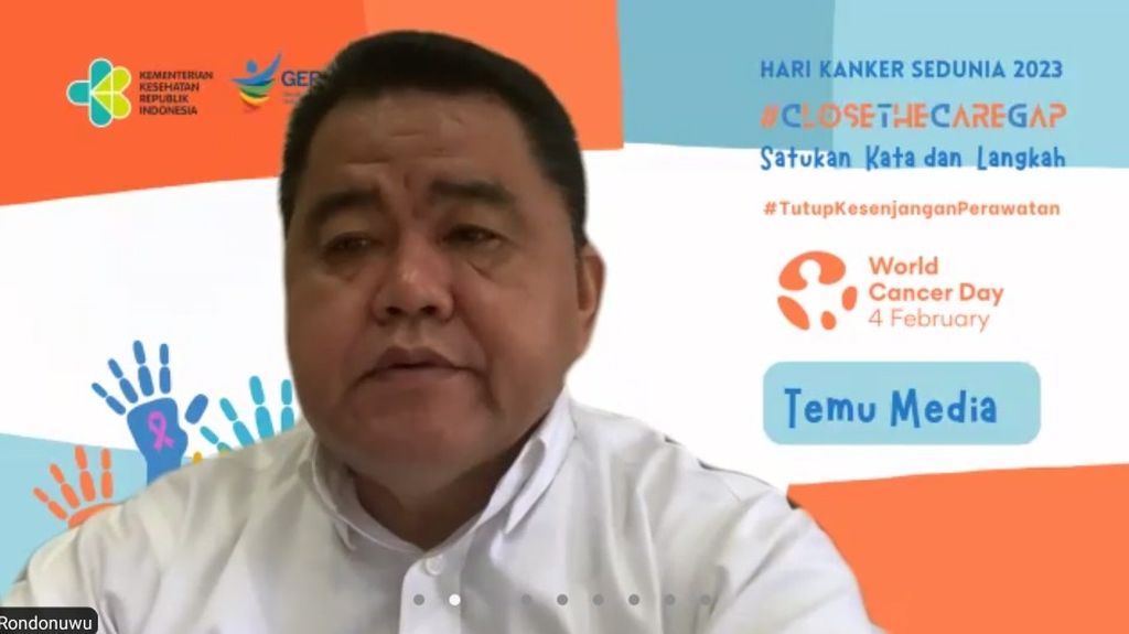 Direktur Jenderal Pencegahan dan Pengendalian Penyakit (P2P) Kementerian Kesehatan Maxi Rein Rondonuwu saat memaparkan materinya dalam konferensi pers mengenai hari kanker sedunia 2023 secara daring, di Jakarta, Kamis (2/2/2023).