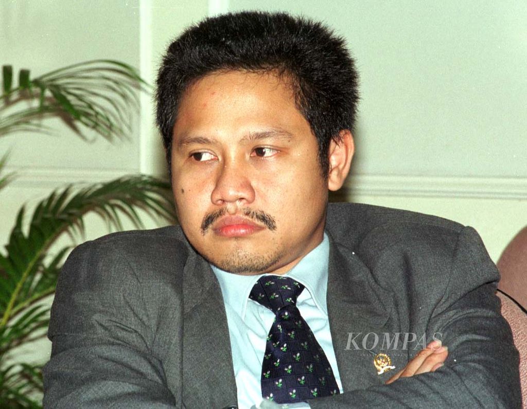 Muhaimin Iskandar saat menjabat sebagai Sekjen PKB tahun 2000. 