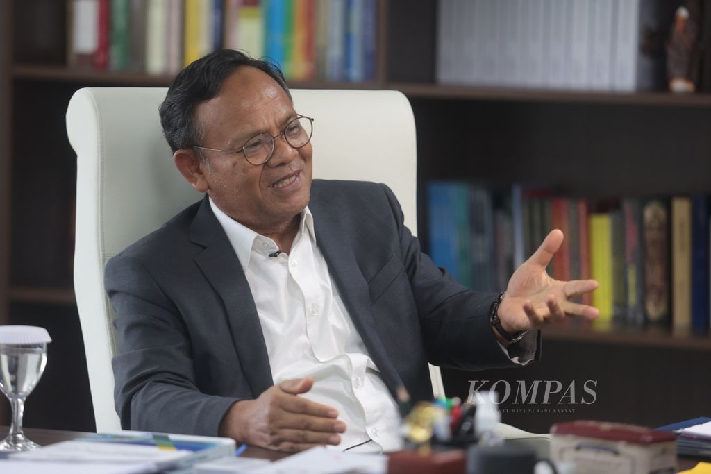 Prof. Dr. Komaruddin Hidayat - Rektor Universitas Islam Internasional Indonesia