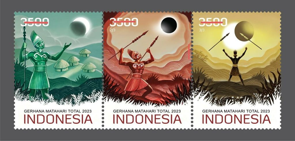 Foto specimen prangko Gerhana Matahari Total 2023 bergambar kisah cerita rakyat Papua bertajuk "Memecah Matahari"yang akan diluncurkan pada Kamis (20/40/2023) bertepatan dengan kejadian GMT 2023.