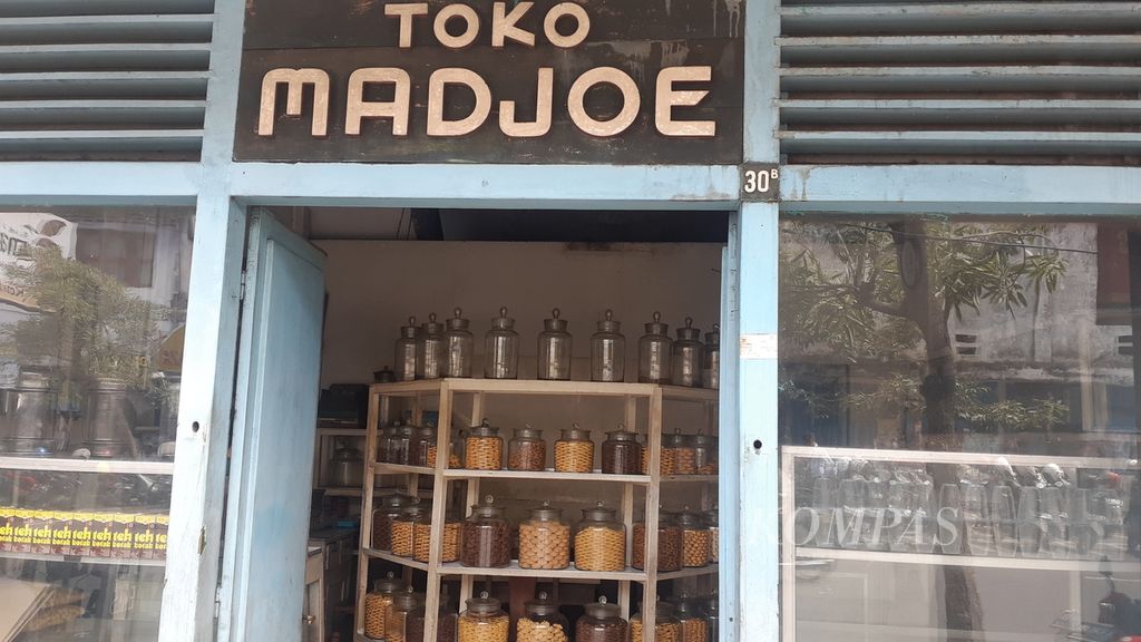 Toko Kue Madjoe, toko kue kuno di Jalan Pasar Besar, Kota Malang, Jawa Timur, Selasa (27/9/2022).