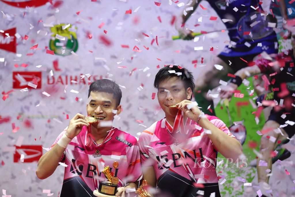 Ganda putra Leo Rolly Carnando/Daniel Marthin menjadi juara Indonesia Masters Super 500 di Istora Gelora Bung Karno, Senayan, Jakarta, 29 Januari 2023. Leo/Daniel merebut gelar kedua tahun ini dengan menjuarai Thailand Masters Super 300 di Bangkok, Minggu (5/2/2023).
